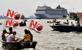World dream has had 103 sailings with over 130,000 guests as of july 11. Venice Residents In Environmental Protest Against First Post Covid Cruise Ship Bbc News