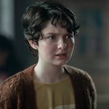 Susie's Journey On 'The Chilling Adventures Of Sabrina' Is An Honest Look  At Being Non-Binary & That's Exactly What Lachlan Watson Wanted