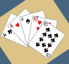 Keep out one card that is even and one card that is odd. How To Play Tres Y Dos