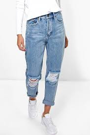 Mid Rise Light Blue Open Knee Boyfriend Jeans Boohoo In 2020 Cute Ripped Jeans Perfect Jeans Women Jeans
