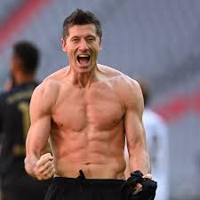During 15 years in the bavarian capital, muller netted a record 365 goals in 427 bundesliga games and 66. Robert Lewandowski Breaks Gerd Muller S Bundesliga Single Season Goal Scoring Record Bavarian Football Works