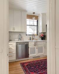 Hardware alters the style and appearance of cabinets, so swapping it out is a great way to refresh your space without breaking your budget. New Kitchen Cabinet Hardware Will Transform You Kitchen The Everygirl