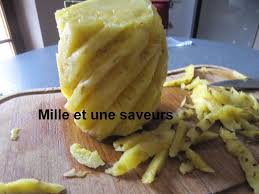 Comment Eplucher Un Ananas Mille Et Une Saveurs Dans Ma Cuisine En 2020 Ananas Saveur Cuisine
