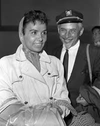 Lena Horne And Husband Lennie Hayton Lena Horne Movie Stars Singer