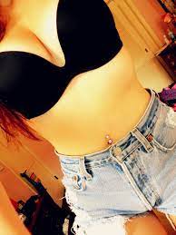 Pin By Angel Nelson On I Like You Hip Piercings Hip Piercing Belly Piercing