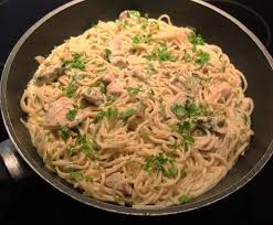 Spaghetti Mit Barlauch Frischkase Sosse Und Huhnchenbrust Rezept Hauptgerichte Mit Fleisch Rezepte Barlauch