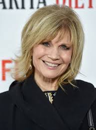 Markie post joined chicago pd in 2014 as bunny, the mother who was estranged from erin lindsay for most of the bush character's life. Markie Post Now There S Something About Mary Where Is The Cast Now Popsugar Entertainment Photo 20