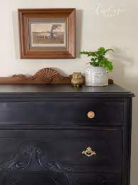 Posted on april 6, 2018 by emilia clarke posted in dressers. Vintage Dresser