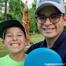 Happy Father's Day to all the Disc Golfin' dads out there! How are you  celebrating today? #discgolf