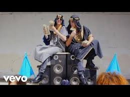 Dillon Francis Dj Snake Get Low Dj Snake Dillon Francis Youtube Videos Music