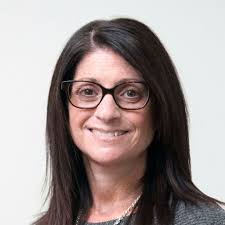 Iris Strong's Instagram, Twitter & Facebook