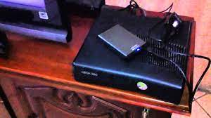 Xbox live es el servicio en línea creado por microsoft para dar soporte a los juegos multiplayer de la xbox 360, y plataformas con windows vista, este servicio tiene un costo por suscripción. Xbox 360 Slim Con Chip Key Token Para Jugar Por Usb By El Blog Del Beto