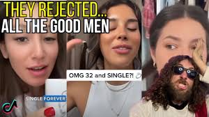 Desperate Toxic Women Over 30 Asking Where The Good Men At