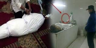 Kiamat menurut islam adalah hari dihancurkannya alam semesta dan dibangkitnkannya manusia dari alam kubur untuk ditimbang amal perbuatannya. Apakah Orang Mati Menyadari Bahwa Dirinya Mati Halaman 1 Kompasiana Com
