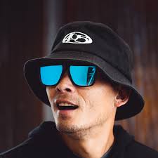 Farmtruck and AZN yeni bir şəkil əlavə...