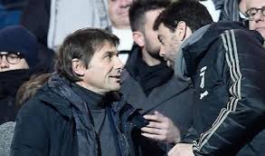Il presidente bianconero agnelli risponde a muso duro dopo il fischio finale e nuovi attimi di tensione. Tensione Al Fischio Finale Tra Agnelli E Conte Prima Il Dito Medio Poi Il Labiale Globalist
