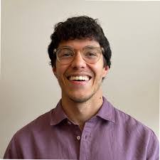 Edward Kankam's Instagram, Twitter & Facebook