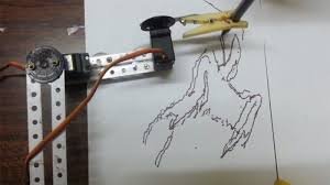 Resim Cizen Robot Kolun Uzuncada Ki Kalem Ile Matlab Resim Isleme Yontemiyle Karakalem Calismasi Yapmaktadir Arduino Ile Servo Motorla Koltuklar Arduino Robot