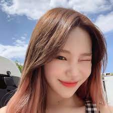 Jooe Kpop Kdrama Bts Exo Kpoparmy Jooe Momoland Momoland Jooe Idol Hair Color