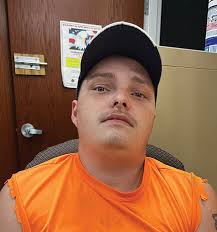 Couple charged with child neglect