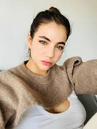 Daniela Souza ♥🇧🇷 (@Danielaagodoi)