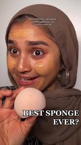 Coco Cosmetics by Chloe Sponge Cleaner