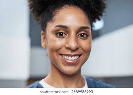 59 ribu Ilustrasi, Foto Stok, dan Gambar Workplace setting Tanpa Royalti