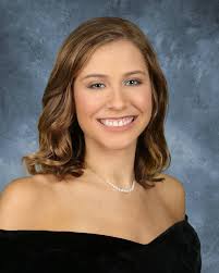 T A M A R A C H I G H S C H O O L C L A S S O F 2 0 2 0 S E N I O R S H O W  C A S E