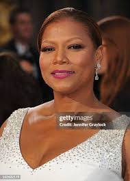 Jennifer Queen's Instagram, Twitter & Facebook