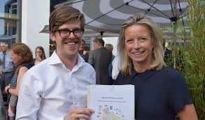 In het forum over kajsa ollongren op mannenzaken.nl vind je de lekkerste foto's van kajsa ollongren, de leukste discussies en laatste nieuwtjes. Minister Ollongren Ondertekent Woondeal