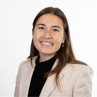 Beth Sisk's Instagram, Twitter & Facebook