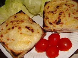 Recette De Croque Monsieur A La Sauce Bechamel Recette Recette Croque Monsieur Recettes De Cuisine Recette