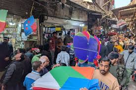 Kite fever lights up Lahore as Basant ...