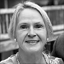 Janet Linehan's Instagram, Twitter & Facebook