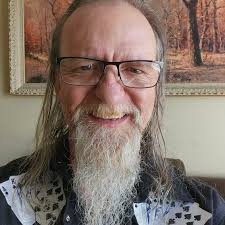 Dear Tommy Thayer, I'm wishing you the happiest of birthdays and many more  to come! Keep