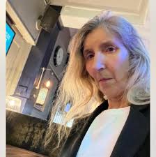 Hi were do I start for my Irish passport. Many thanks x