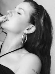 BARE WITH ME—— CONCEPT, DIRECTION & CHOREOGRAPHY: Cornelia Pirchner  @cornelia.pirchner CAMERA, COLOR & EDIT: Georg Kritsch @georg.kritsch  DANCERS: Angelina Reichholf @angi.reichholf Anna Forstner @anna.forstner_  Corinna Holletz @corinna.holletz ...