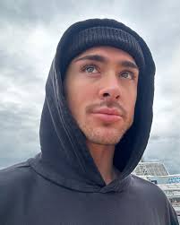 Aaron Matheson (@aaronmatheson) • Instagram photos and videos