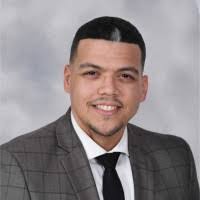 Alan Suriel's Instagram, Twitter & Facebook