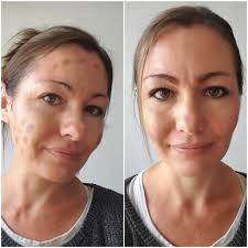 Makeup application using smudge brush and llld brush