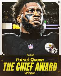 Truly honored to be a Pittsburgh Sports Hall of Fame Inductee ⚡️📈 Joining  some legendary names in the city of Pittsburgh and the state PA 🙌🏾 📷  @evoke.create #halloffame #pittsburgh #sports #widereceiver #profootball