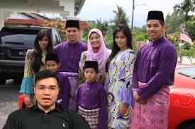 Mengakui di sebalik siri serangan ganas dihalakan kepada datuk seri azmin ali, selebriti sensasi dan kontroversi, azwan ali. Dakwa Tahu Gaya Hidup Cara Keluarga Azmin Berbelanja Haziq Rayu Pm Siasat Pak Din