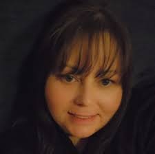 How to contact Leland White's family in Onalaska?