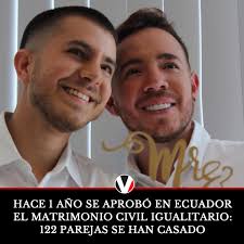Hace un año la Corte Constitucional de #Ecuador reconoció el  #MatrimonioIgualitario, una conquista para los derechos de la población  LGBTI. 122 parejas del mismo sexo pudieron casarse. ▶️  https://bit.ly/2XTgkI1