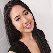 Jodi Lau's Instagram, Twitter & Facebook