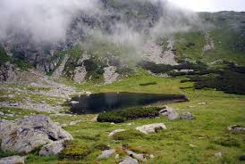 Lacurile glaciare din muntii rodnei au aparut. M Rodnei Vf Pietrosul Rodnei