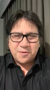 Invitación Roberto Orellana