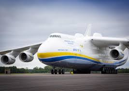 This mega corporation appeared set to rule the aviation industry until the us government stepped in. World S Biggest Aircraft Makes Flying Visit To Brize Norton Oxford Mail