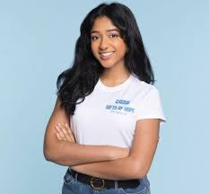 She is known for her role in the netflix teen comedy. Maitreyi Ramakrishnan Bio Net Worth Dating Boyfriend Parents Ethnicity Height