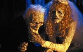 Thanks to an untimely demise via drowning, a young couple end up as poltergeists in their new england farmhouse, where they fail to meet the challenge of scaring away the insufferable new owners, who want to make drastic changes. 32 Beetlejuice Hd Wallpapers Background Images Wallpaper Abyss